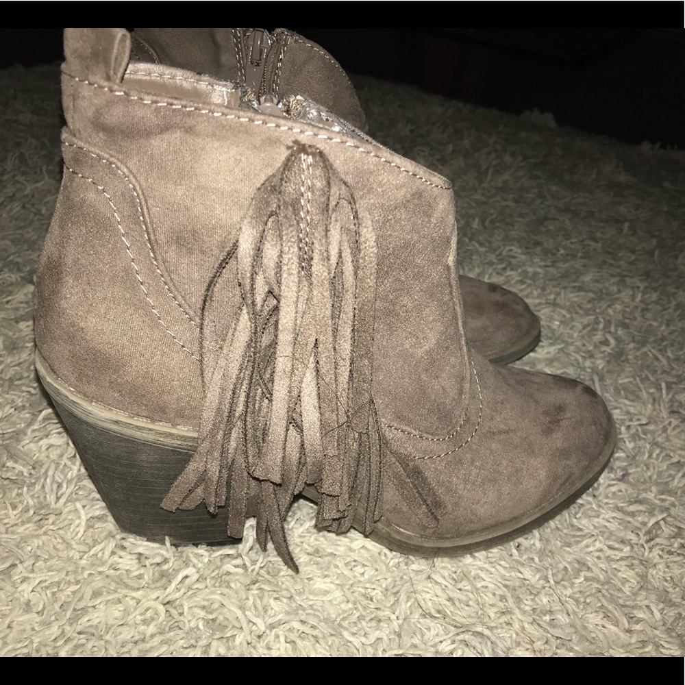 Booties - Picture 2 of 3